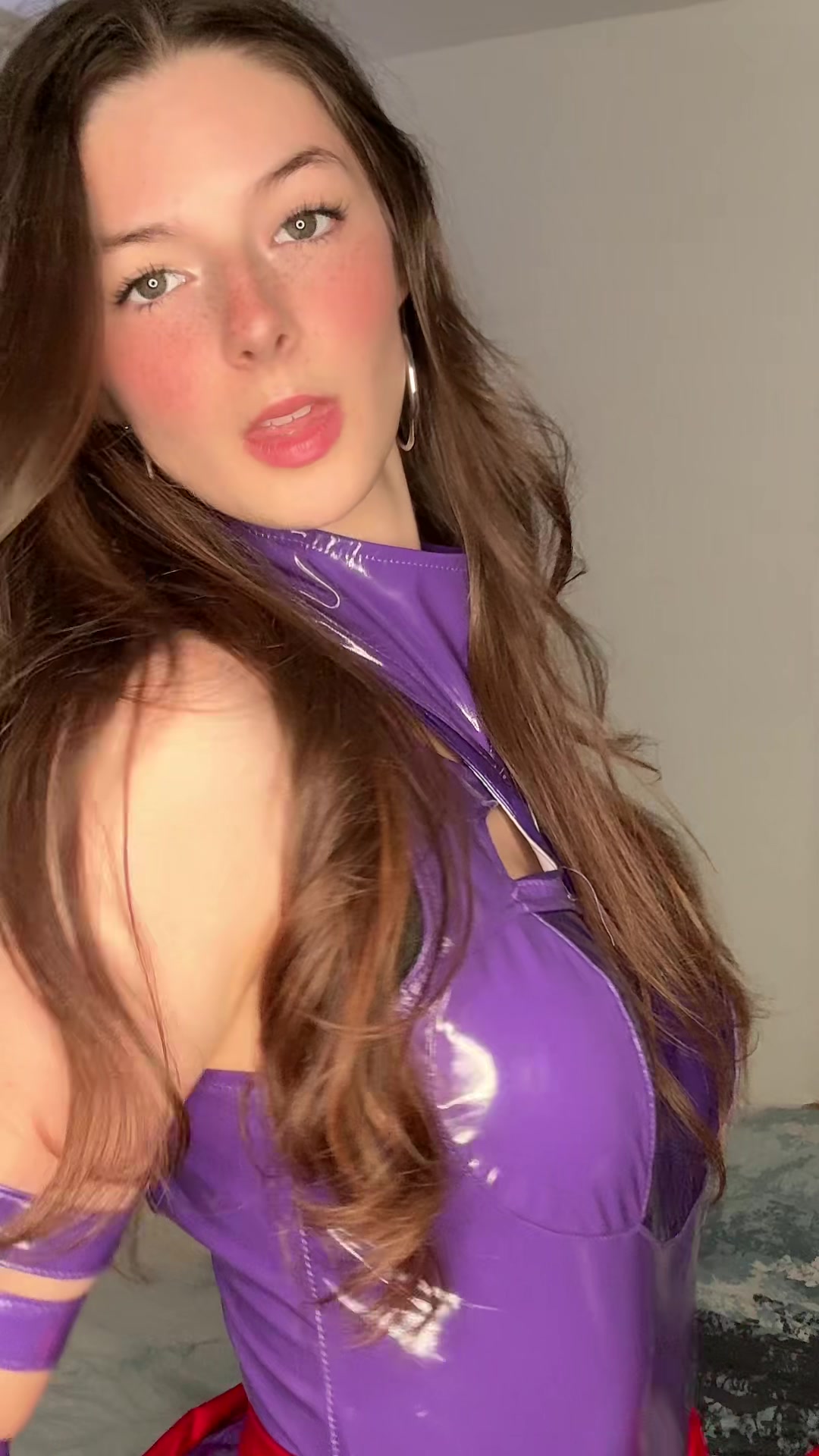 @EllaBloom