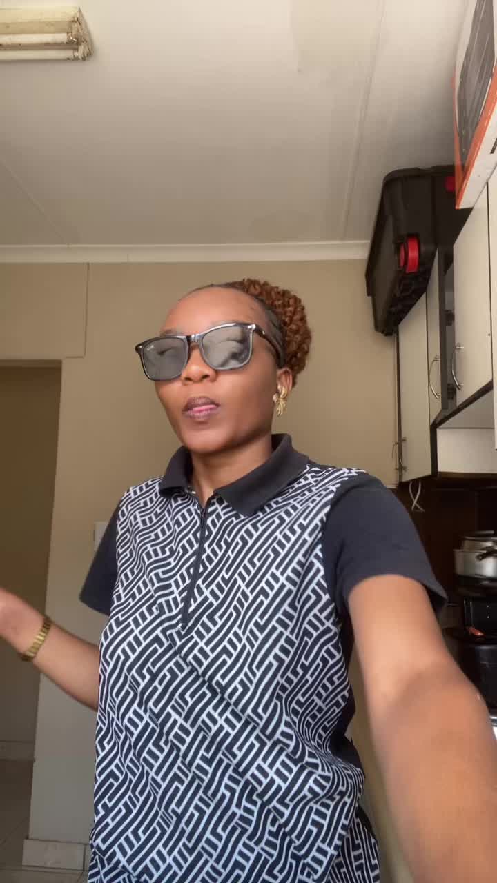 @Nelly_YA_Ndeilenga