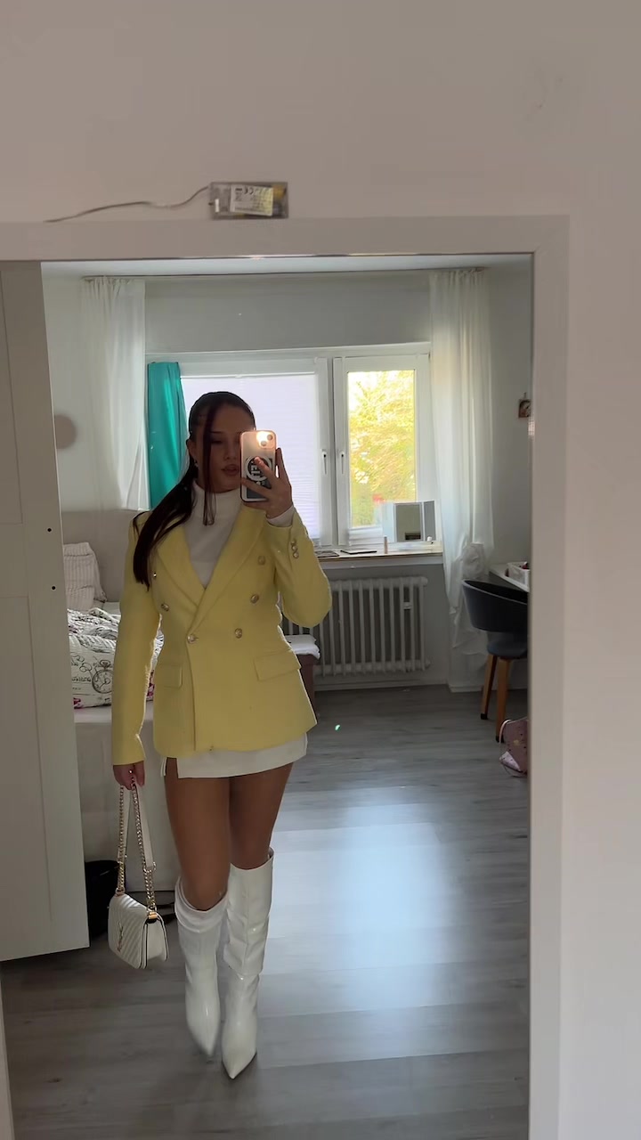 @Vivi