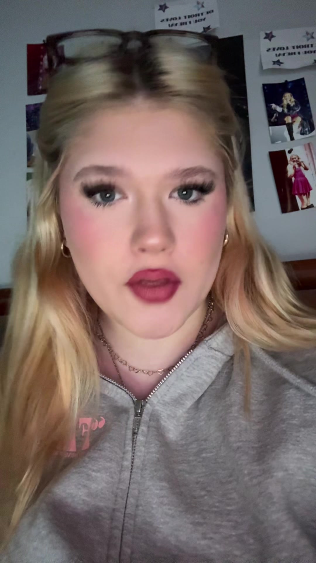 @emma⁷⁷