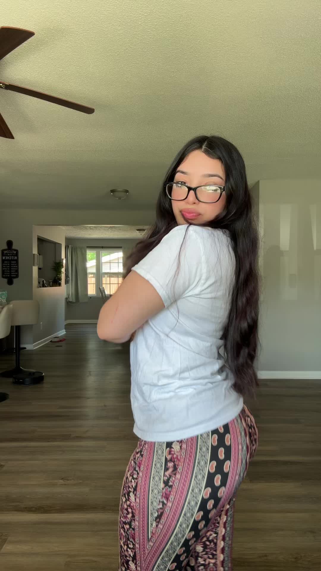 @𝐴𝐿𝑌 💋