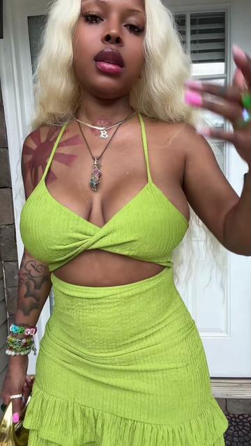 @Joysee.G