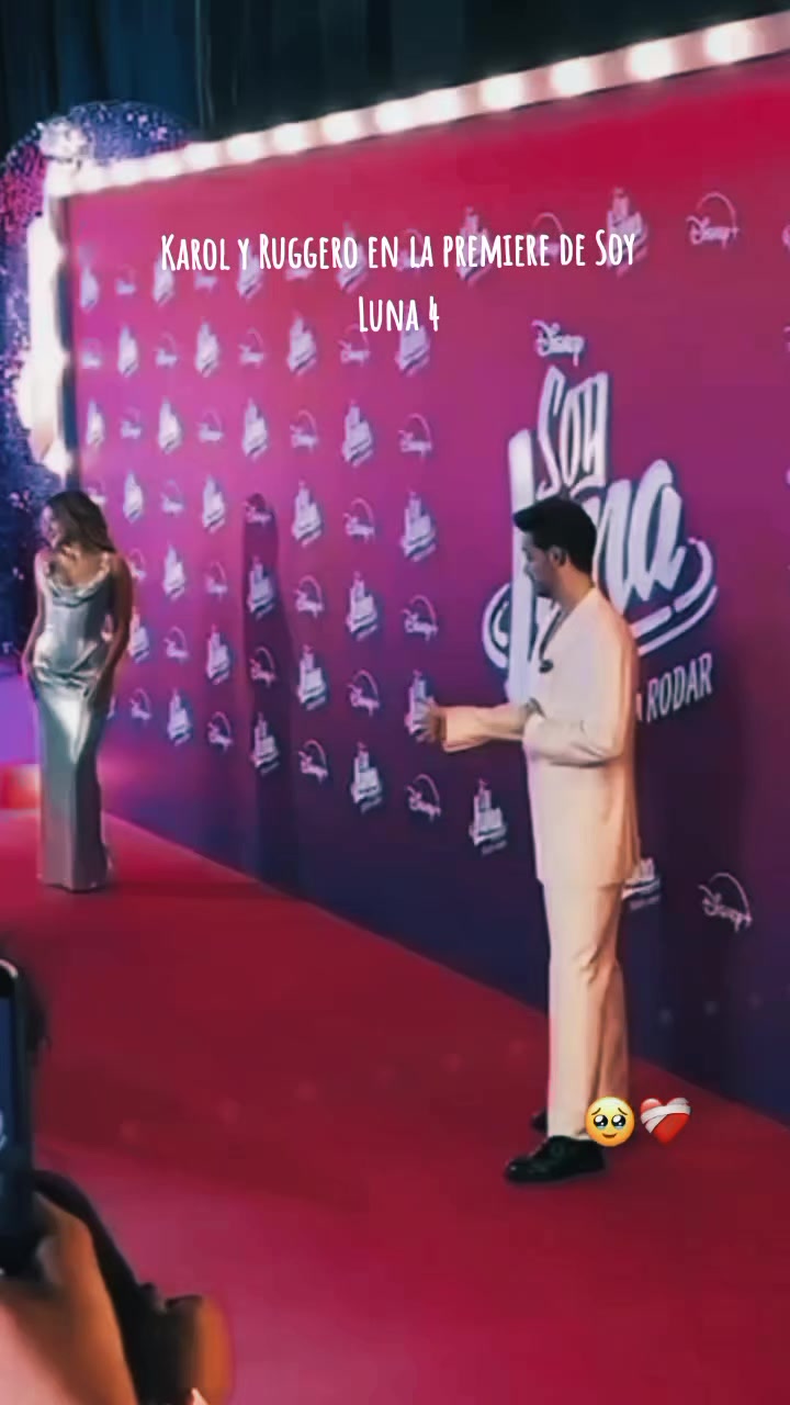 @Soy Luna