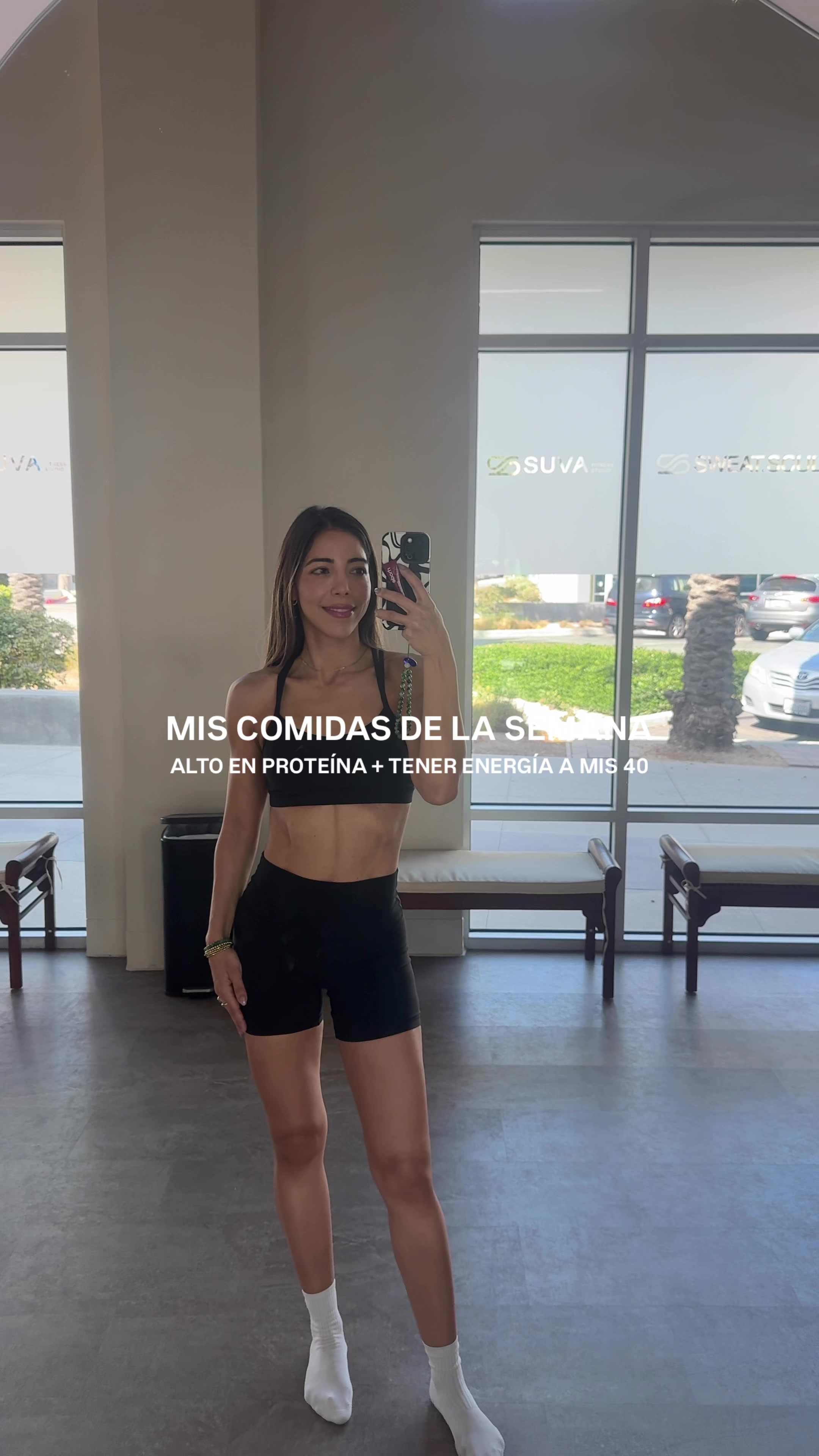 @LarizaYoung