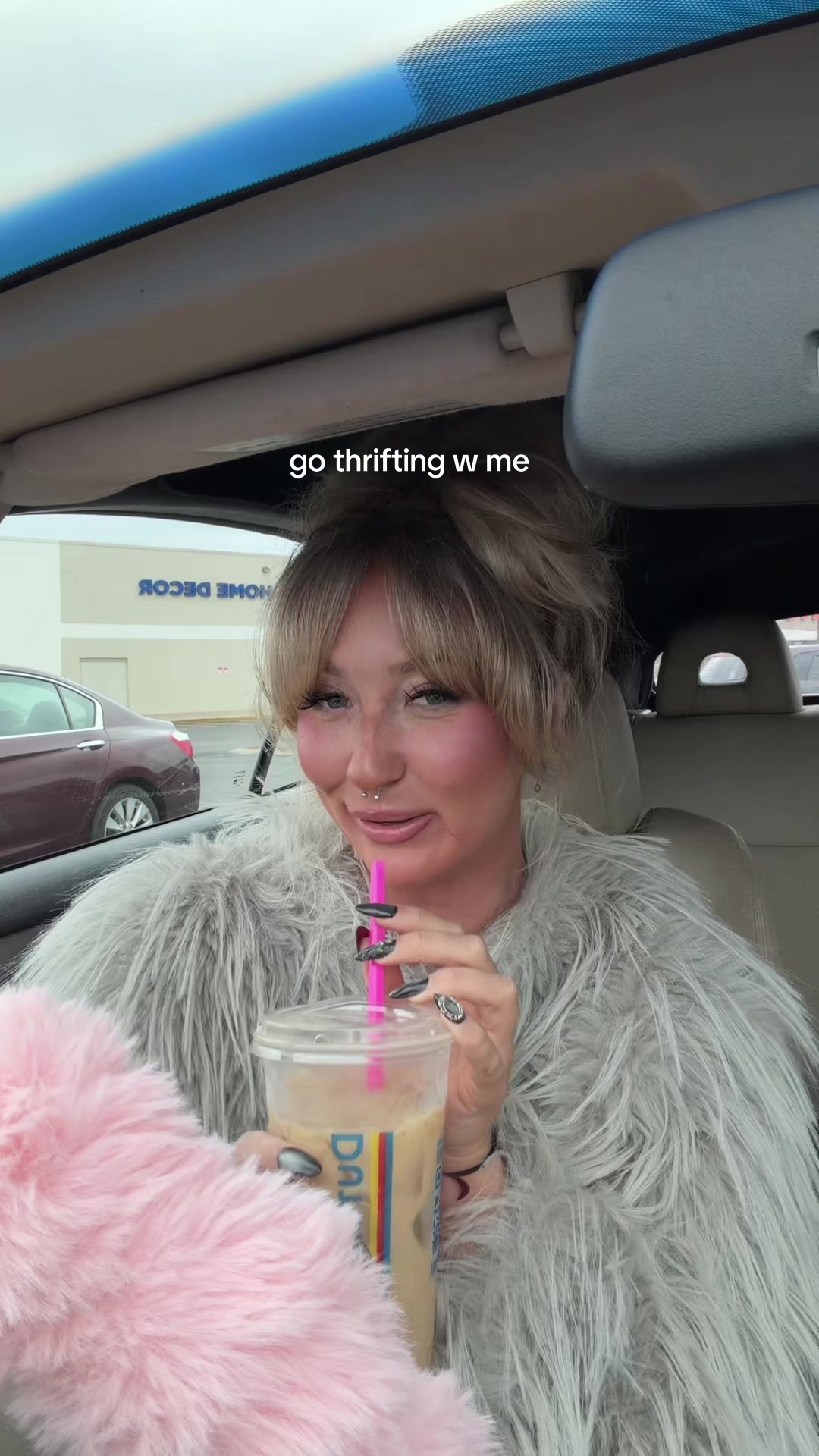 @lilly claire