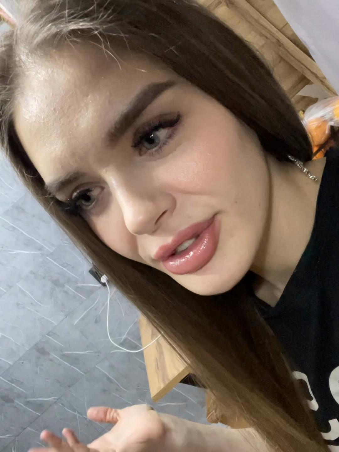 @Елена Тарабий