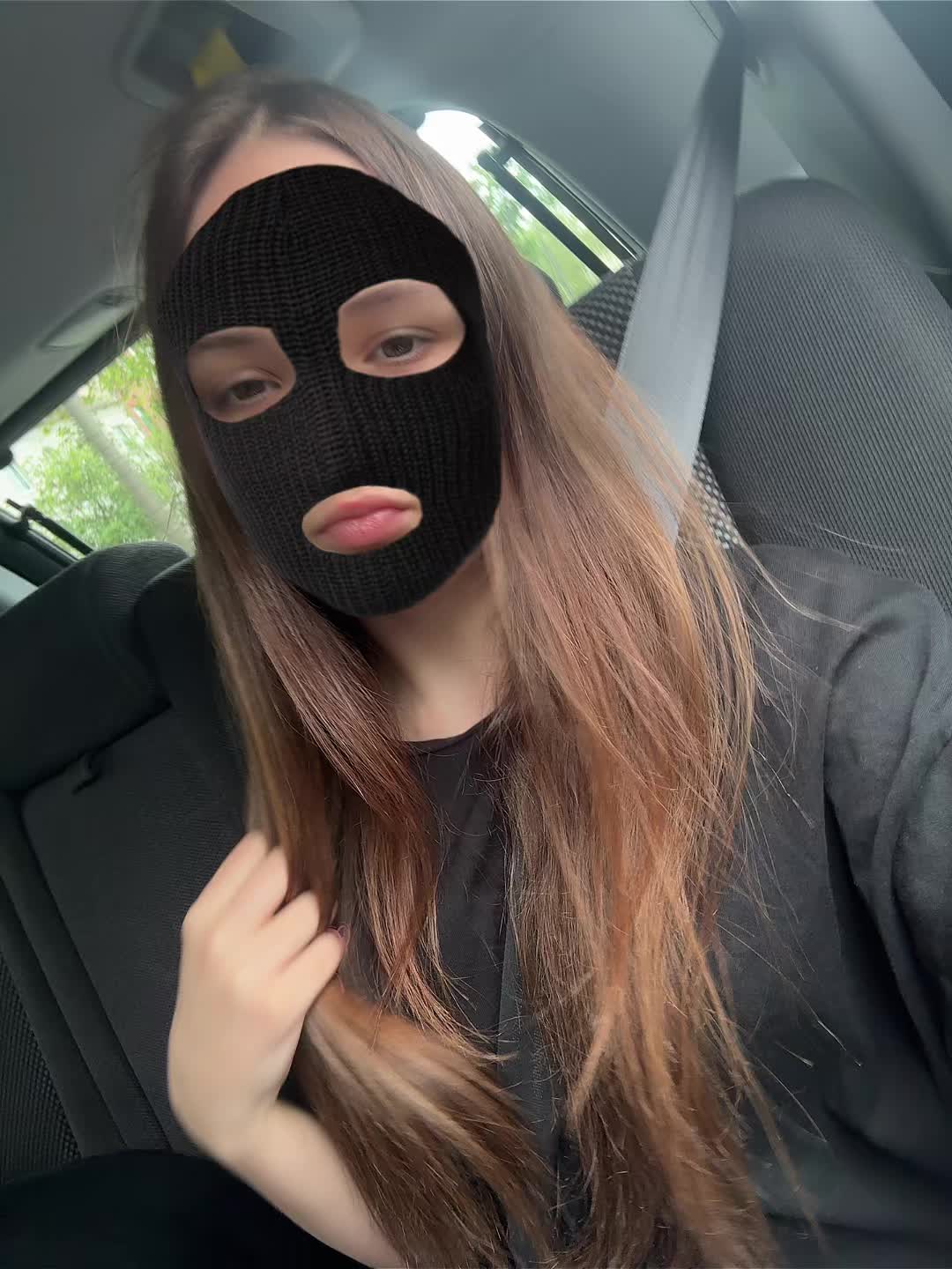 @Карасььь