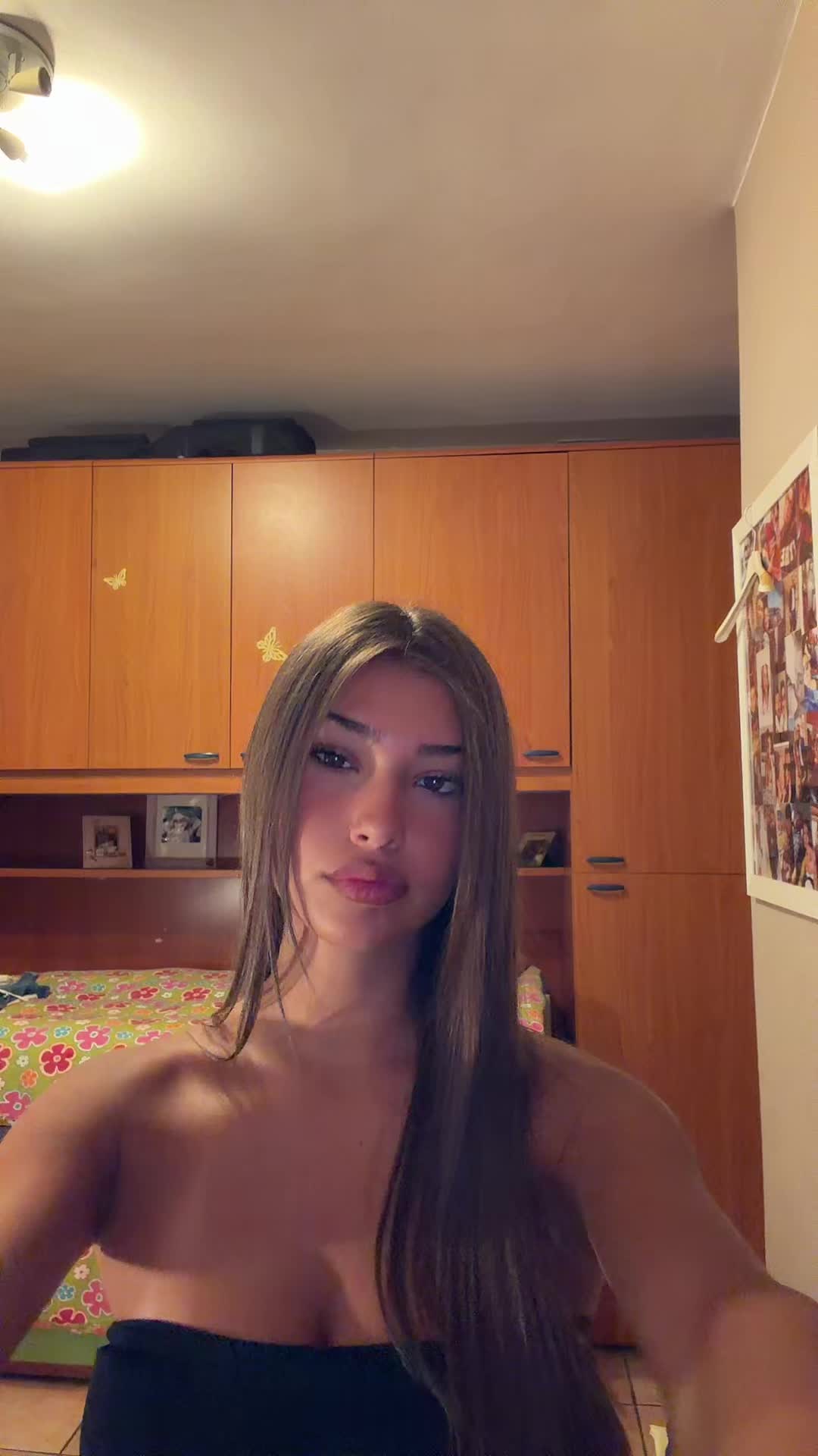 @𝓵𝓾𝓭𝓸𝓿𝓲𝓬𝓪