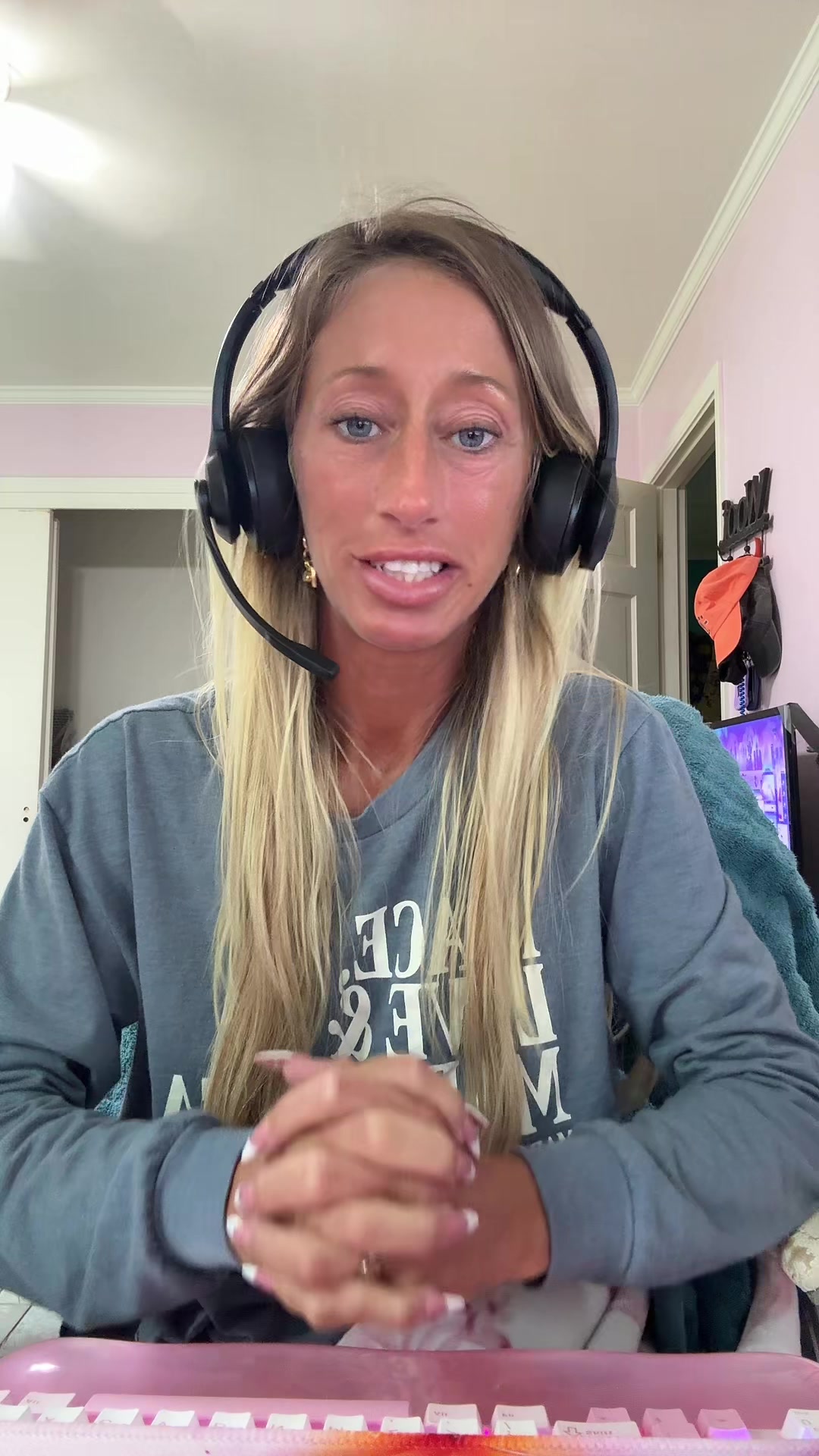 @Destinee💻
