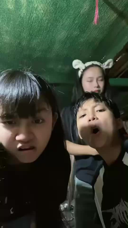 @Tasisi