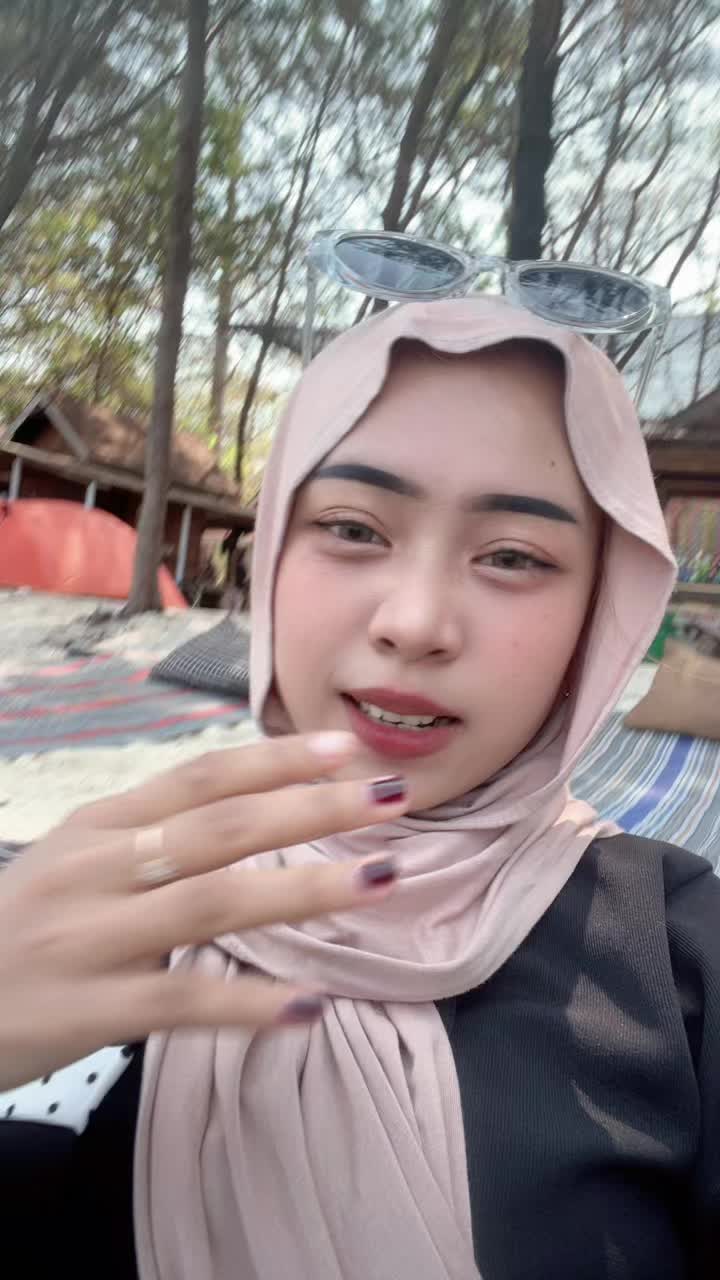 @liviiiiiiii🦋