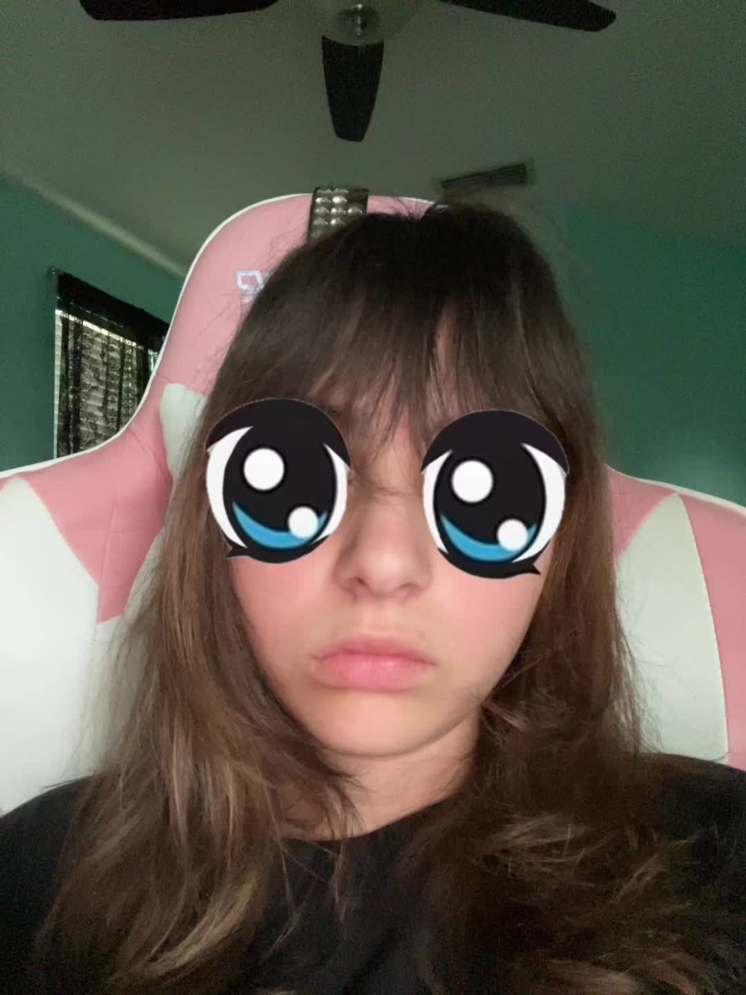 @👾