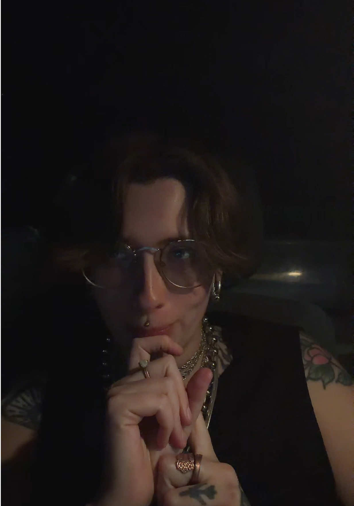 @ghostwives