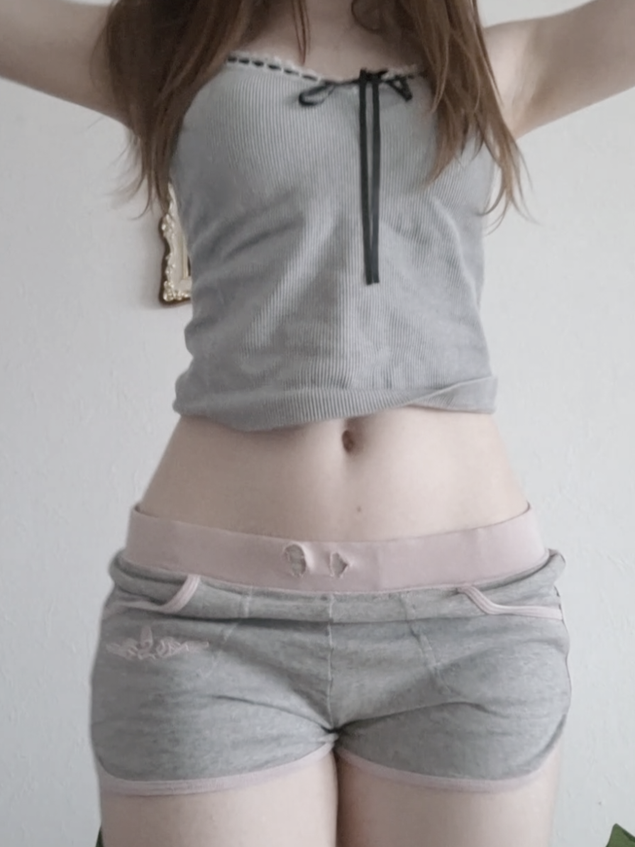 @𝓹𝓸𝓻𝓬𝓮𝓵𝓪𝓲𝓷 𝓴𝓲𝓽𝓽𝔂