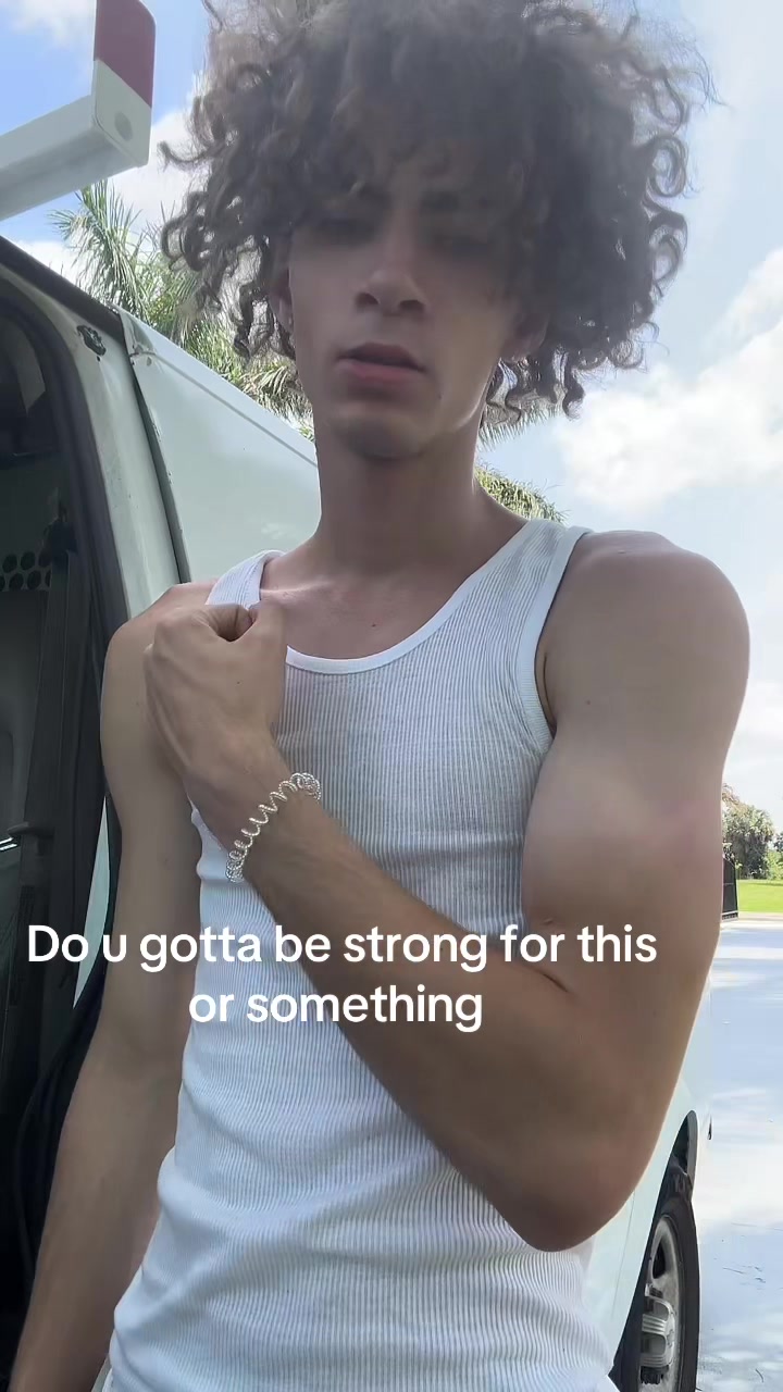 @KODAKWHITE