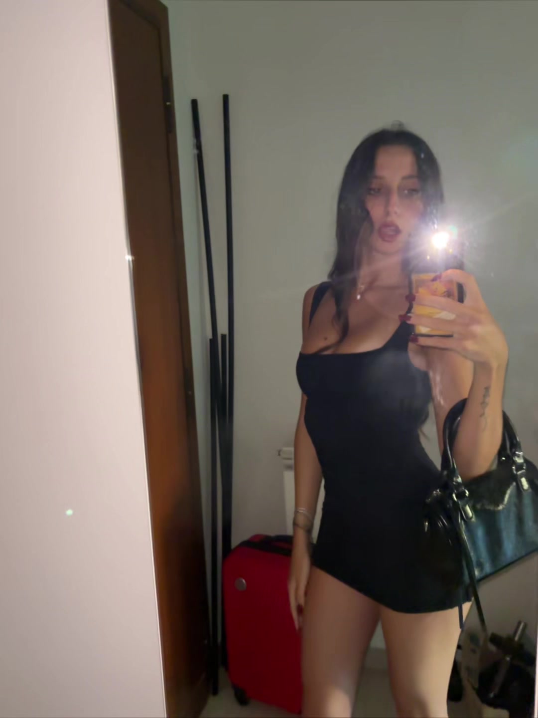 @lucrezia โ