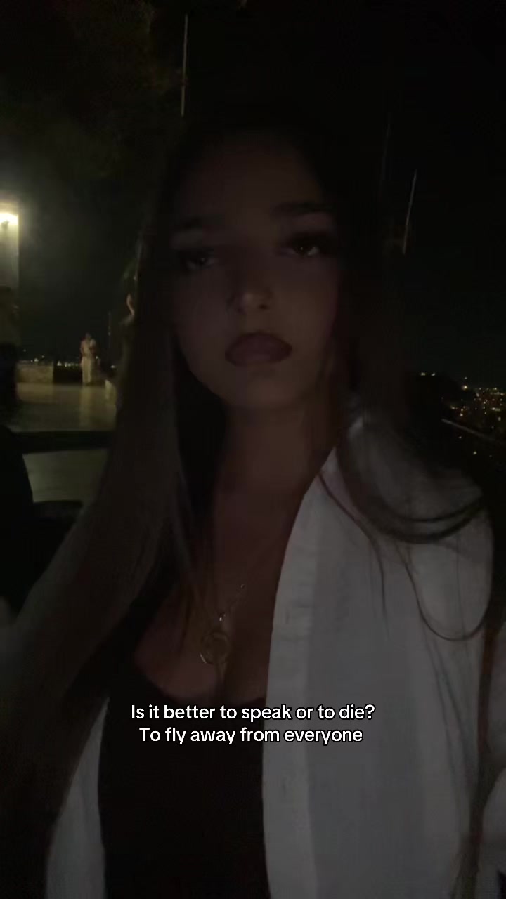 @gloriaa