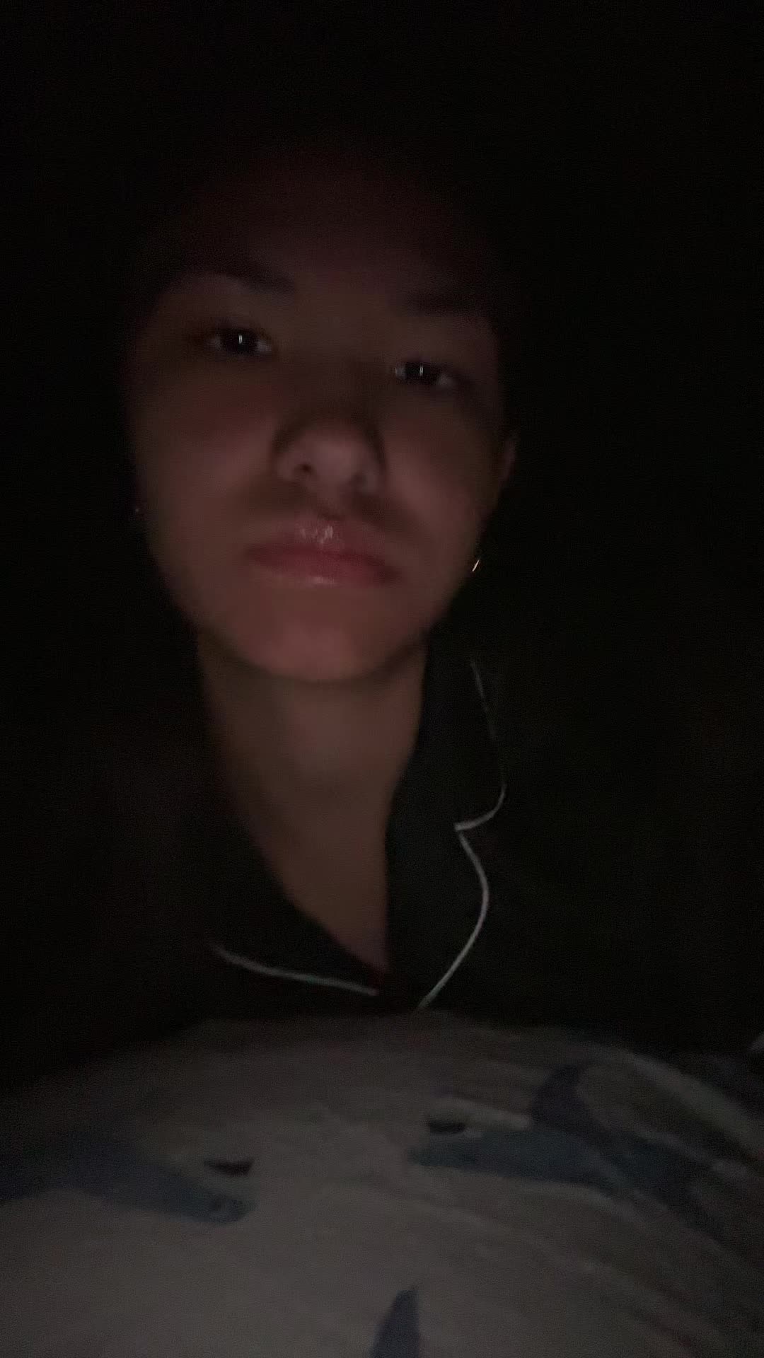 @Ava