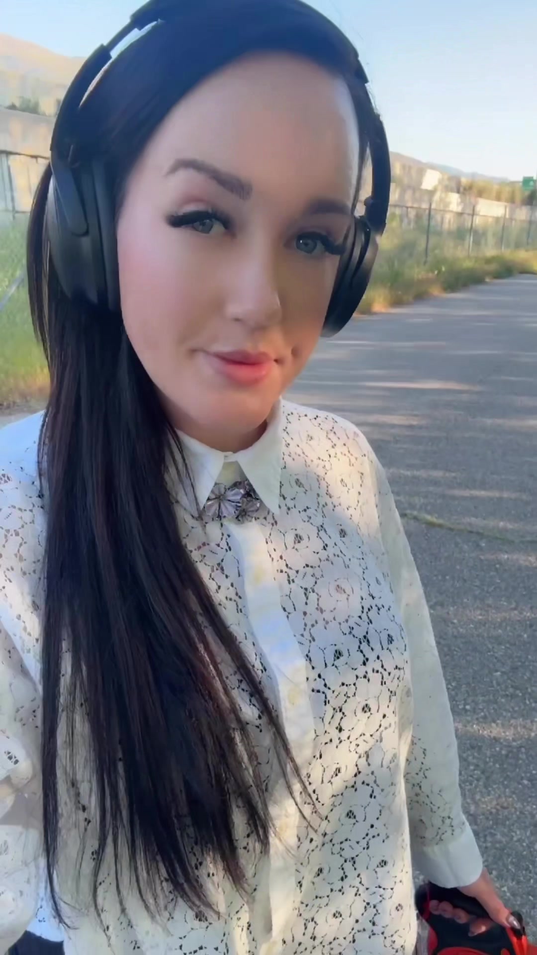 @Jenni