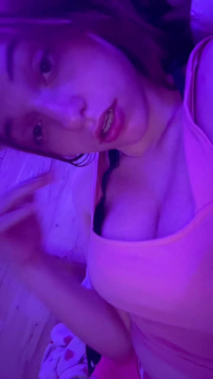 @annasall20