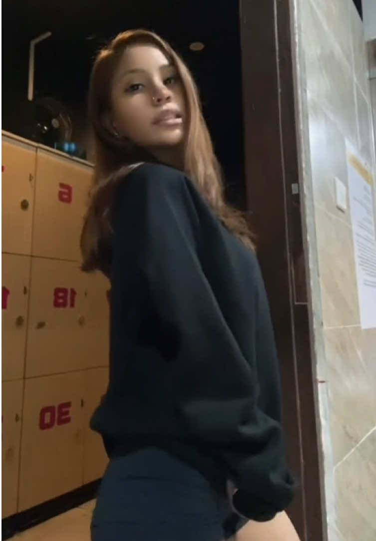 @casy_