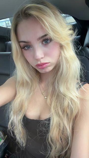 @princesssparkles69
