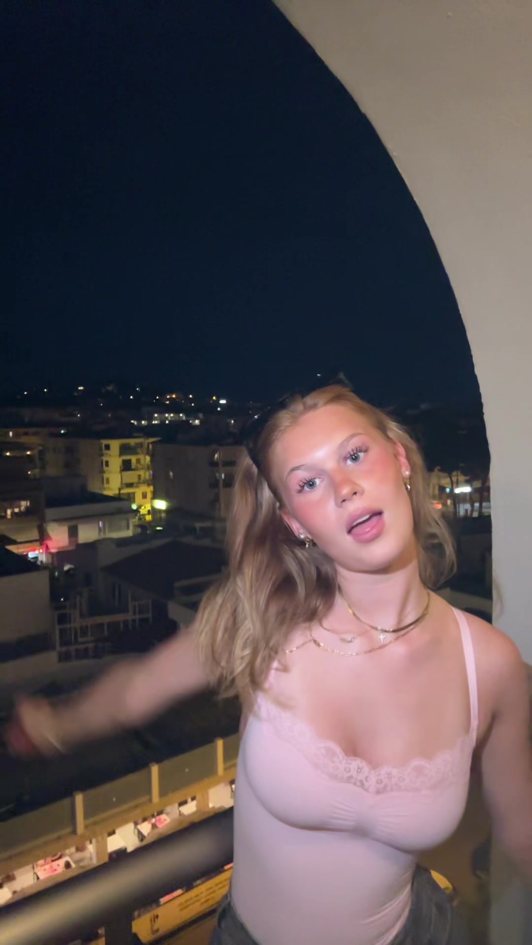 @mayafee