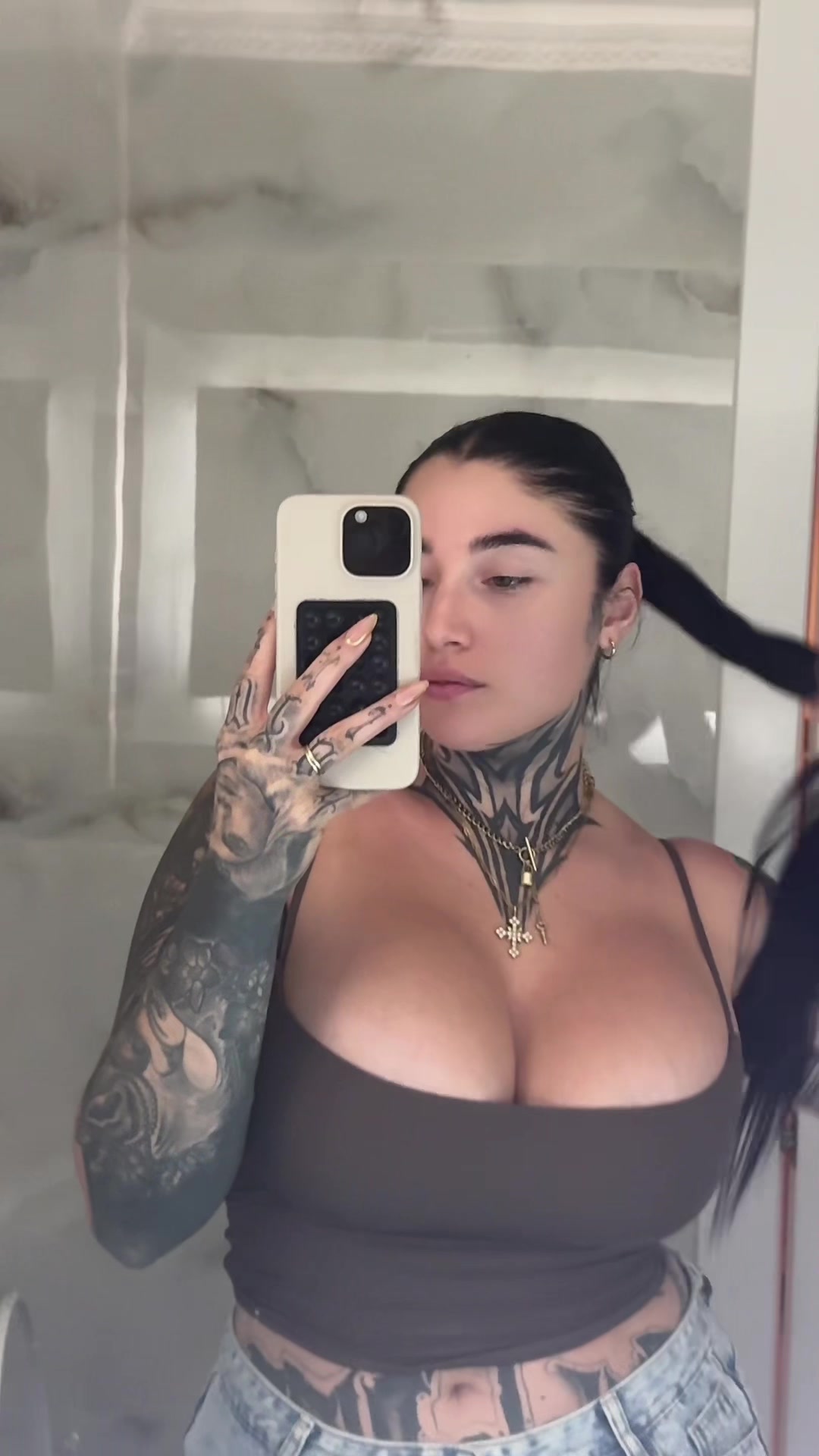 @Andeemind