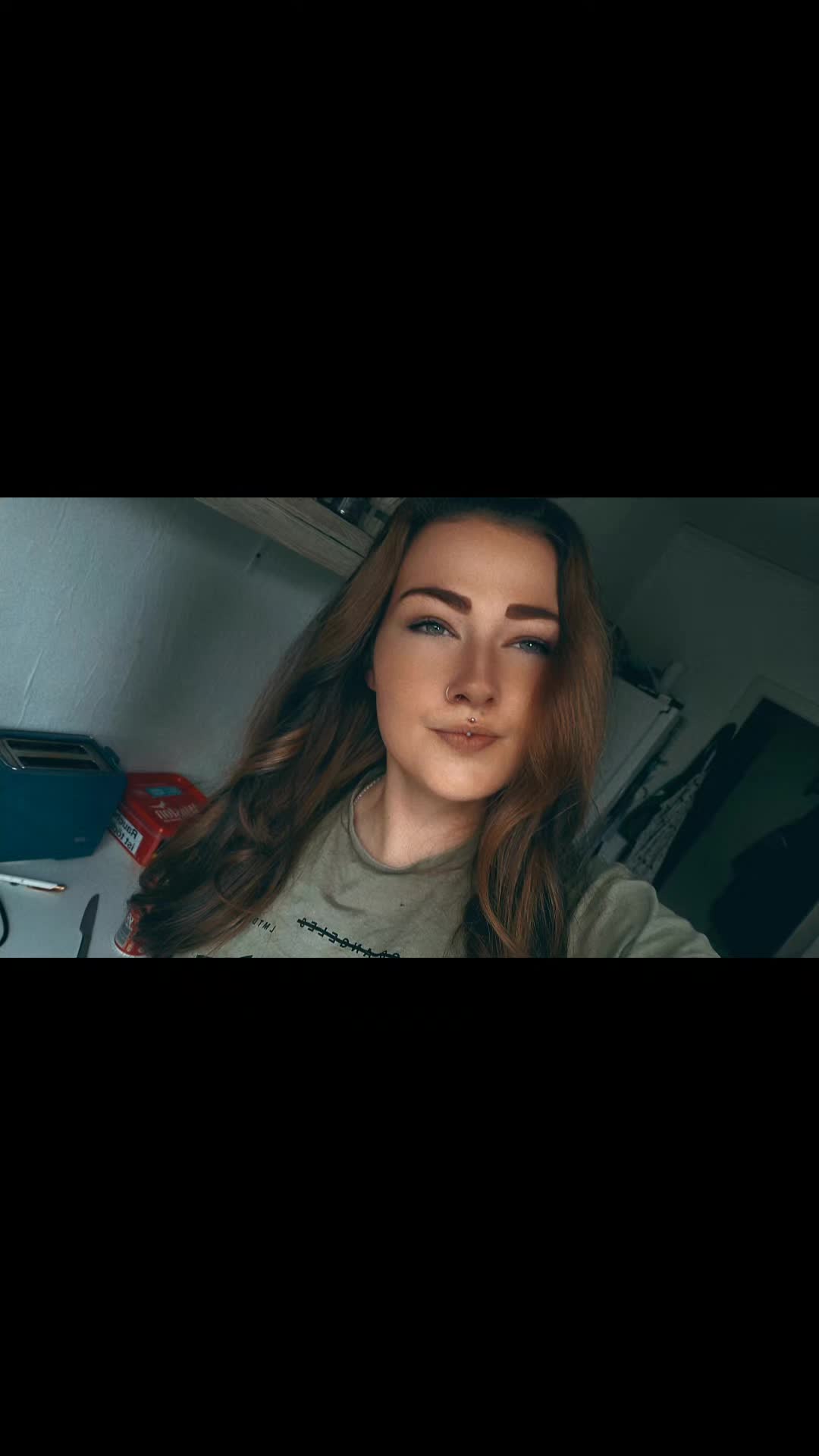 @_SmokaHontas__