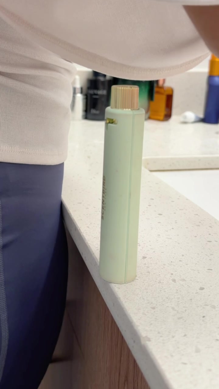 @Scentbird