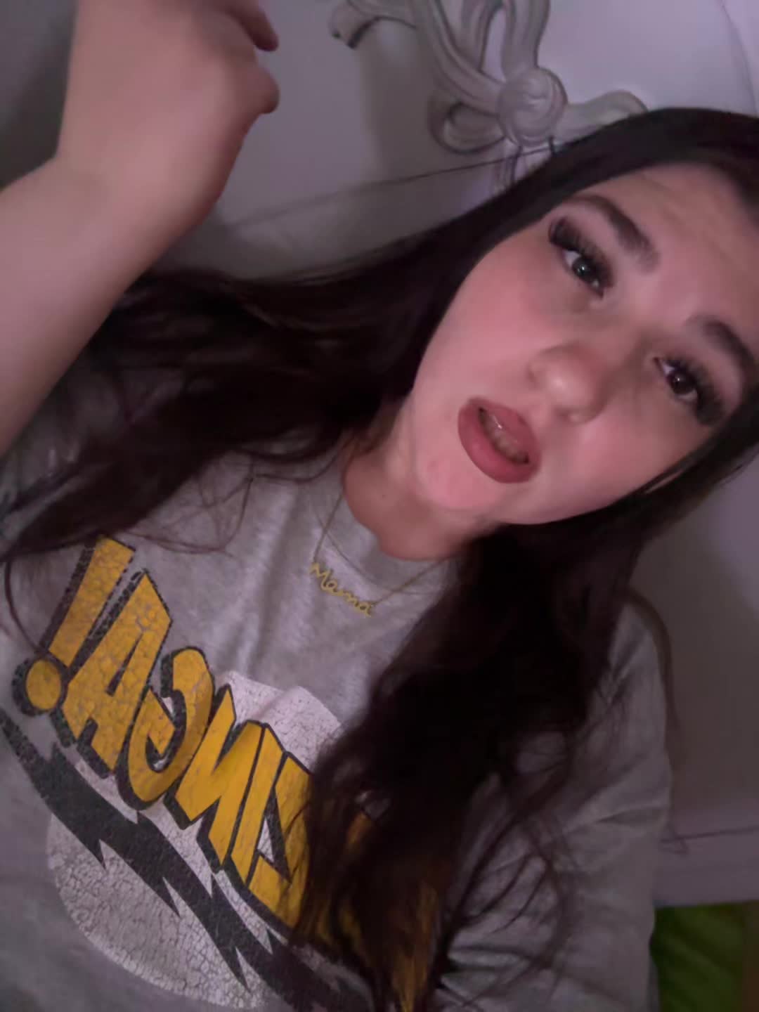 @🖤