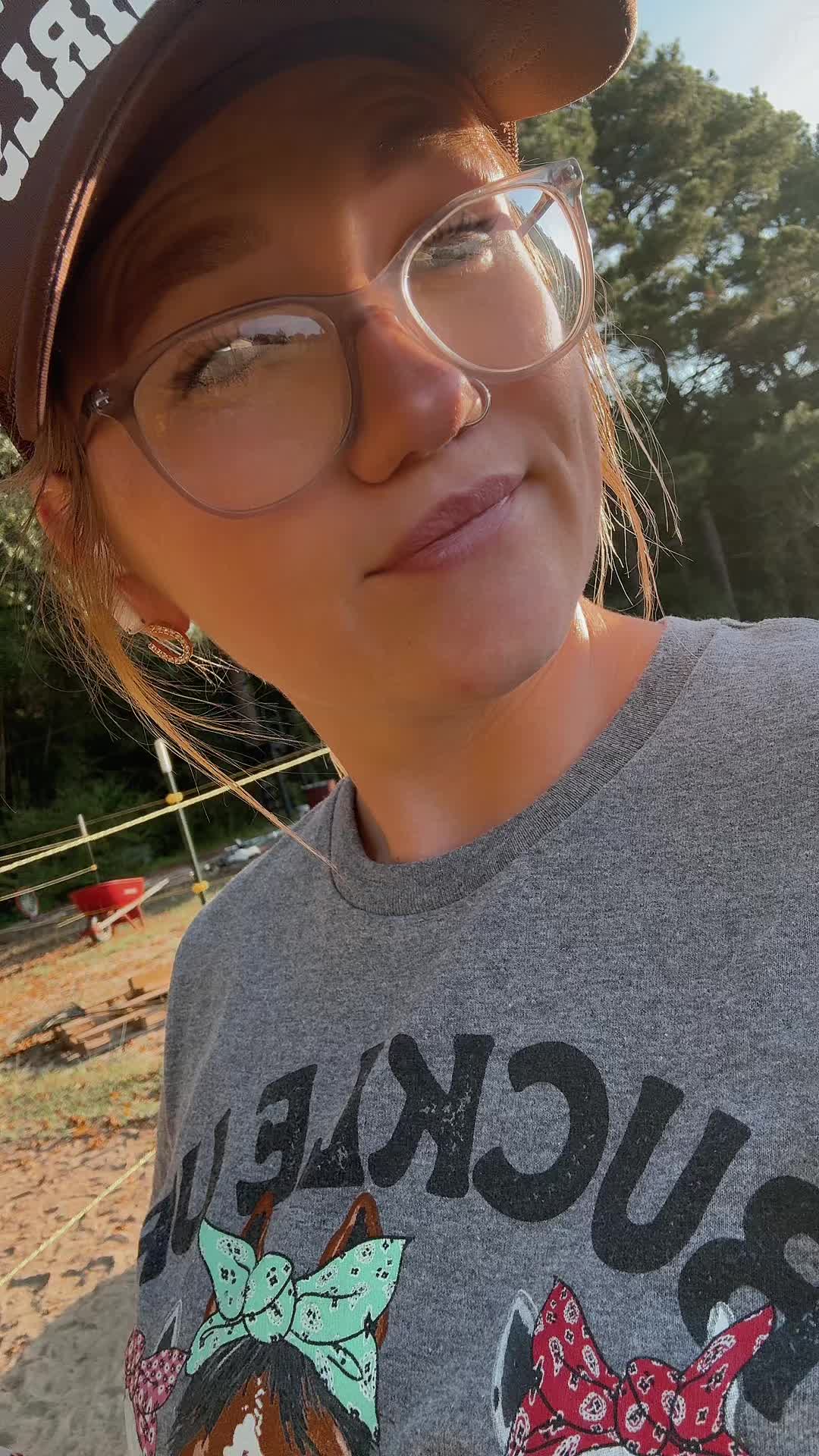 @holly_wood2427