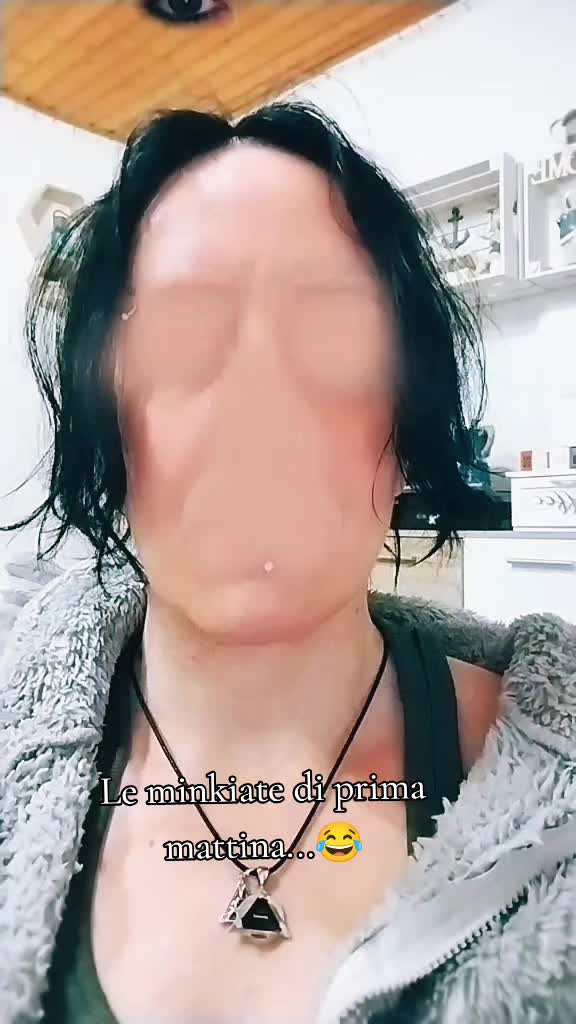 @LadyWolfBlack🐺