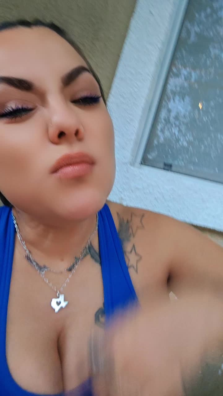 @mj