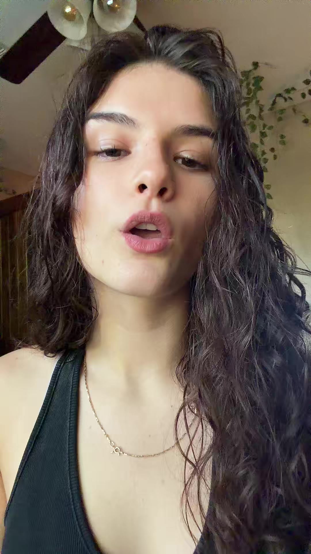 @_golddffishh_