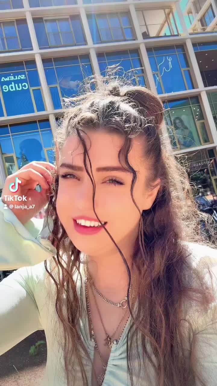@lanja_