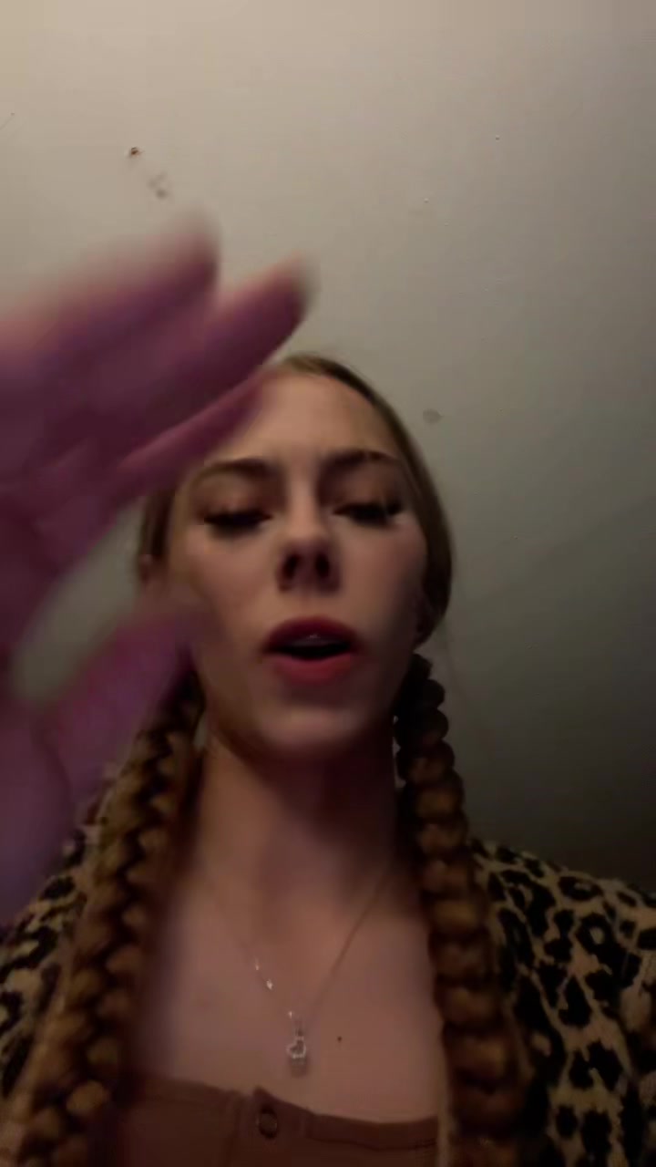 @Winkyy
