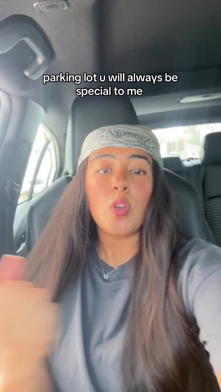 @Angelina™️