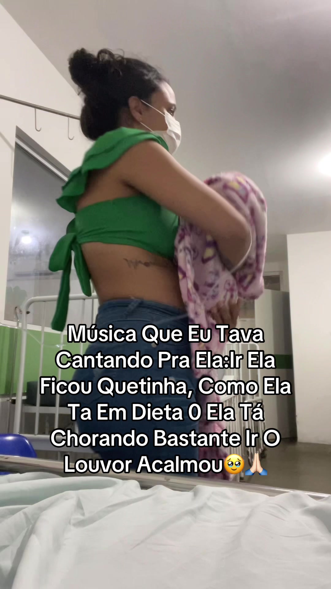 @KarollynaSanntos