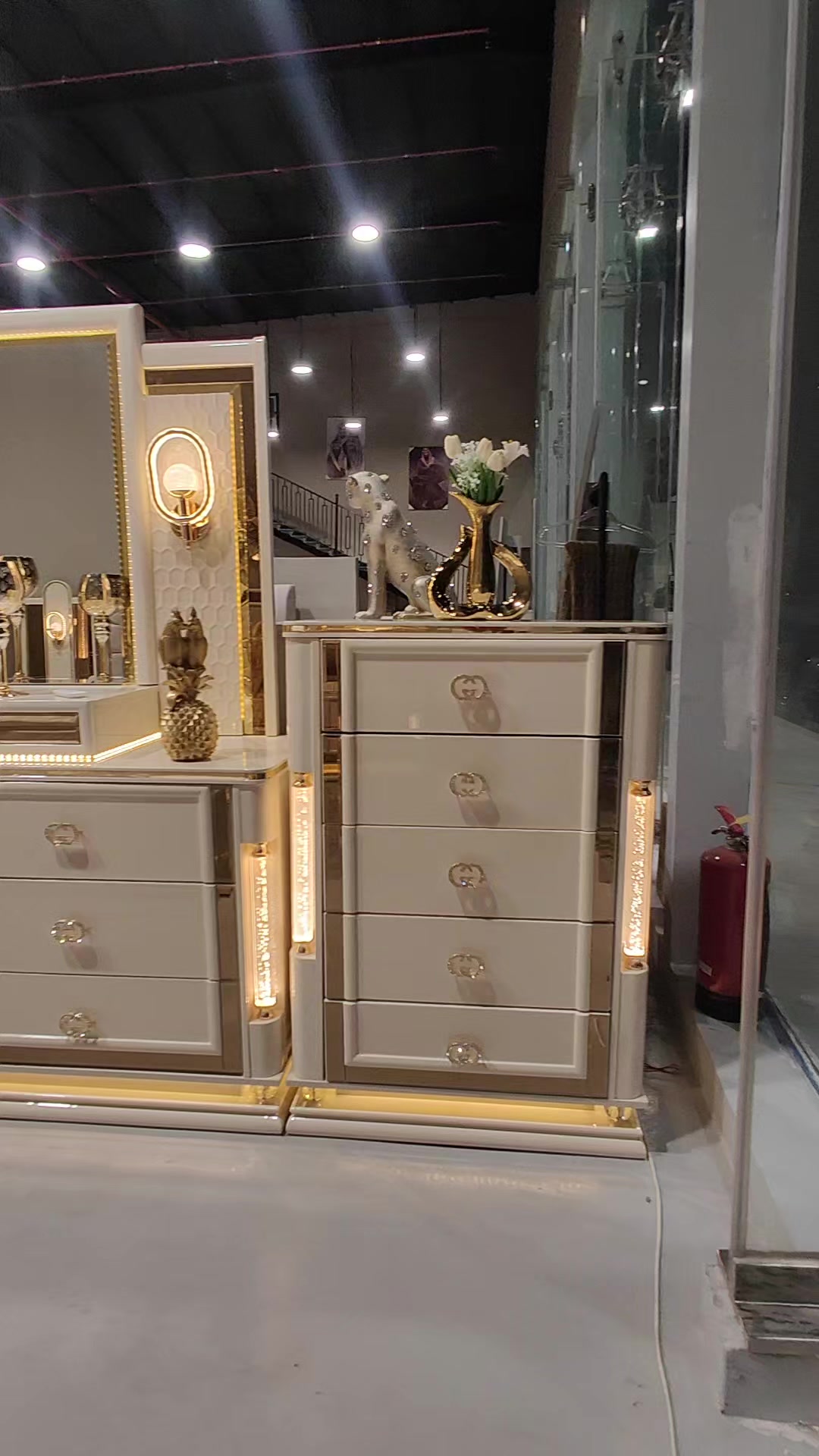 @غرف نوم اسواق الصواريخ