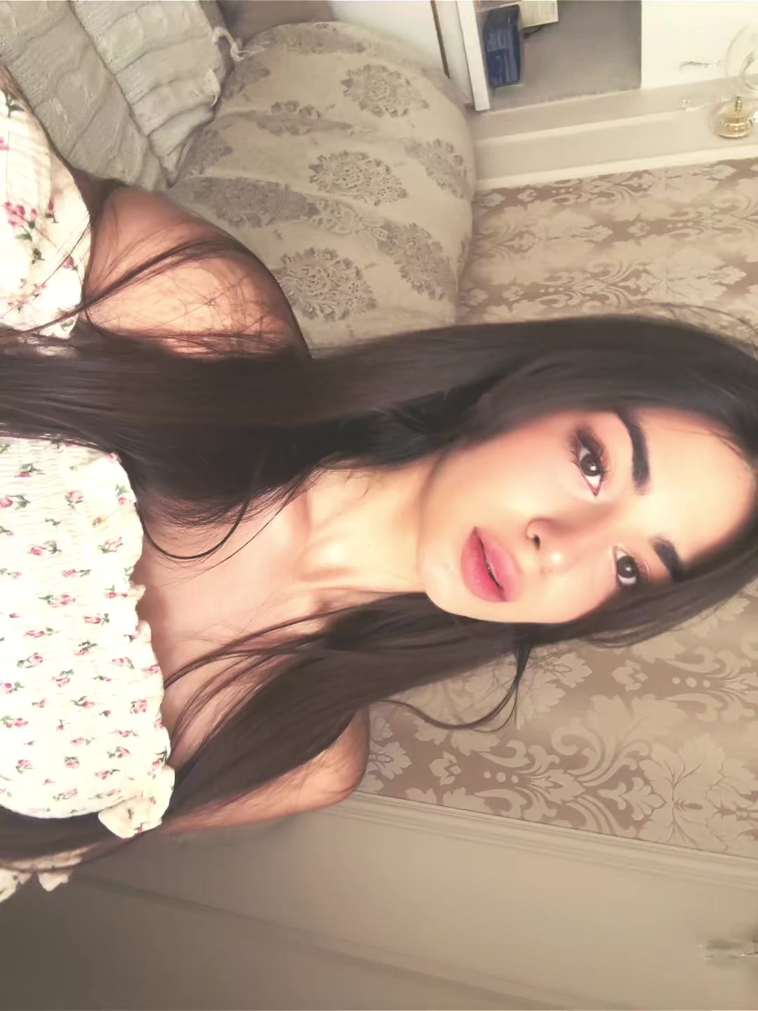@llatviina_
