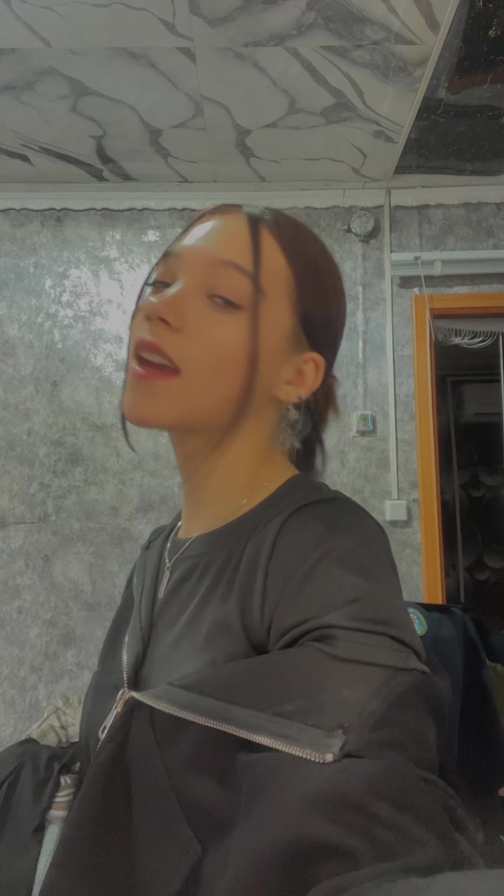 @Вика