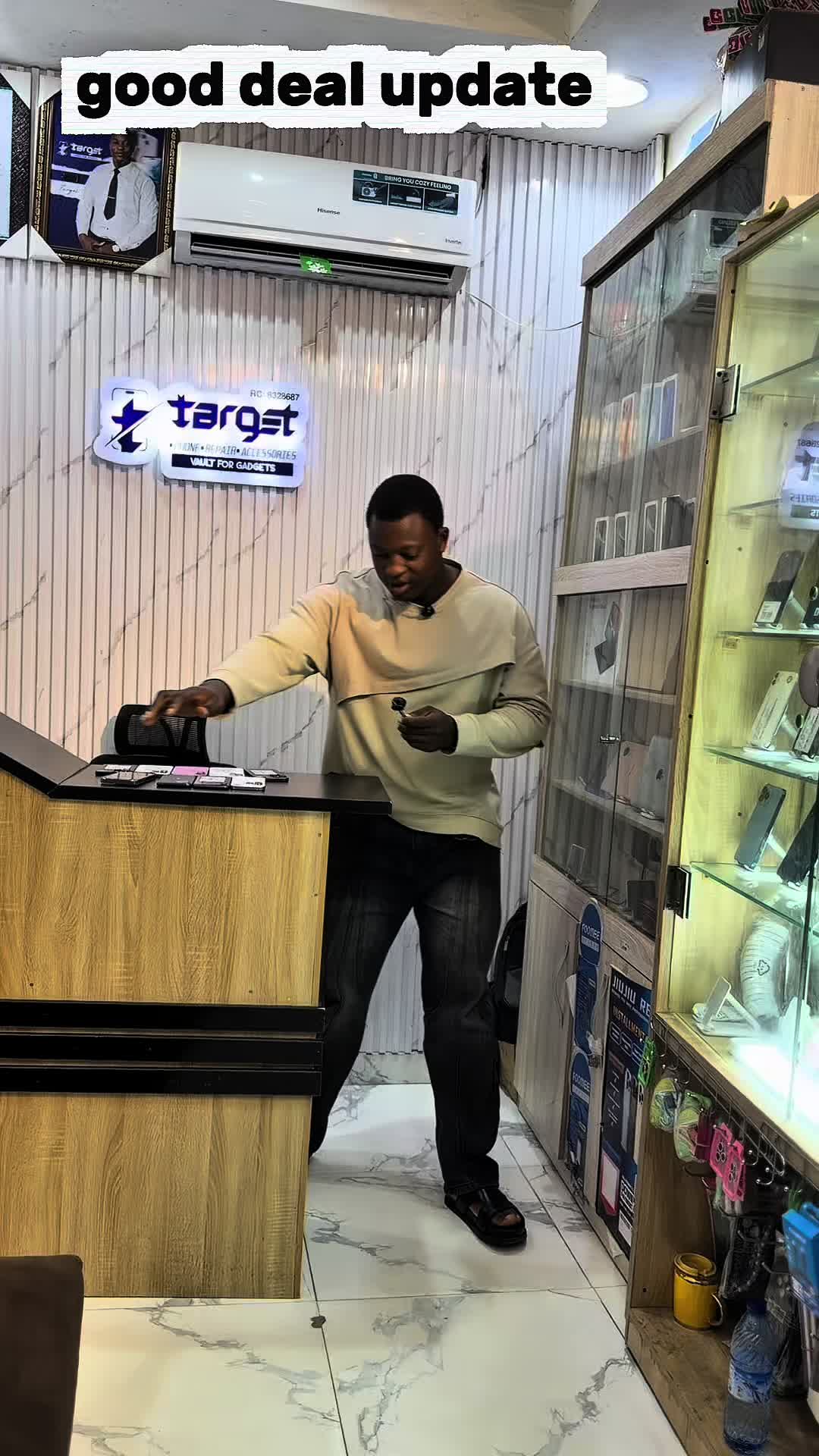 @target_phones_vault