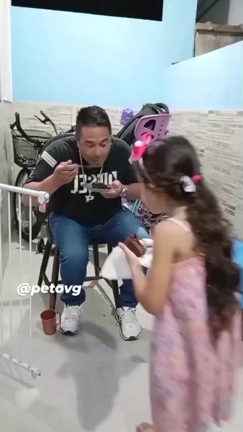 @petovg