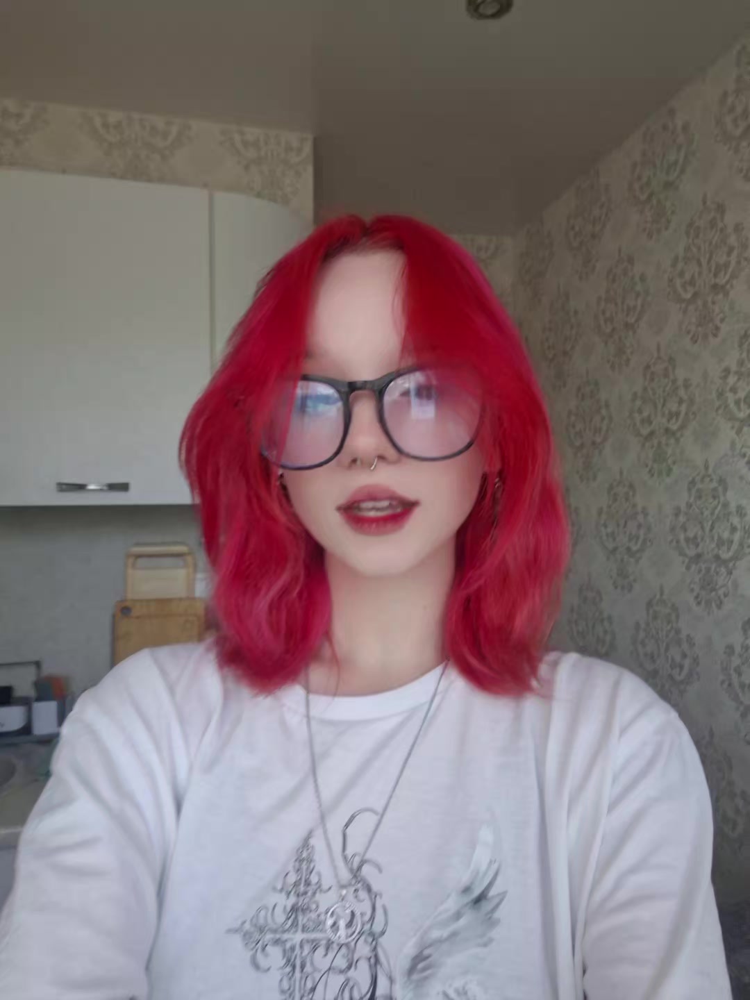 @кис