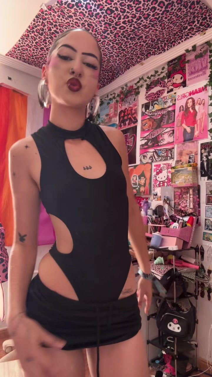 @SophieIIy