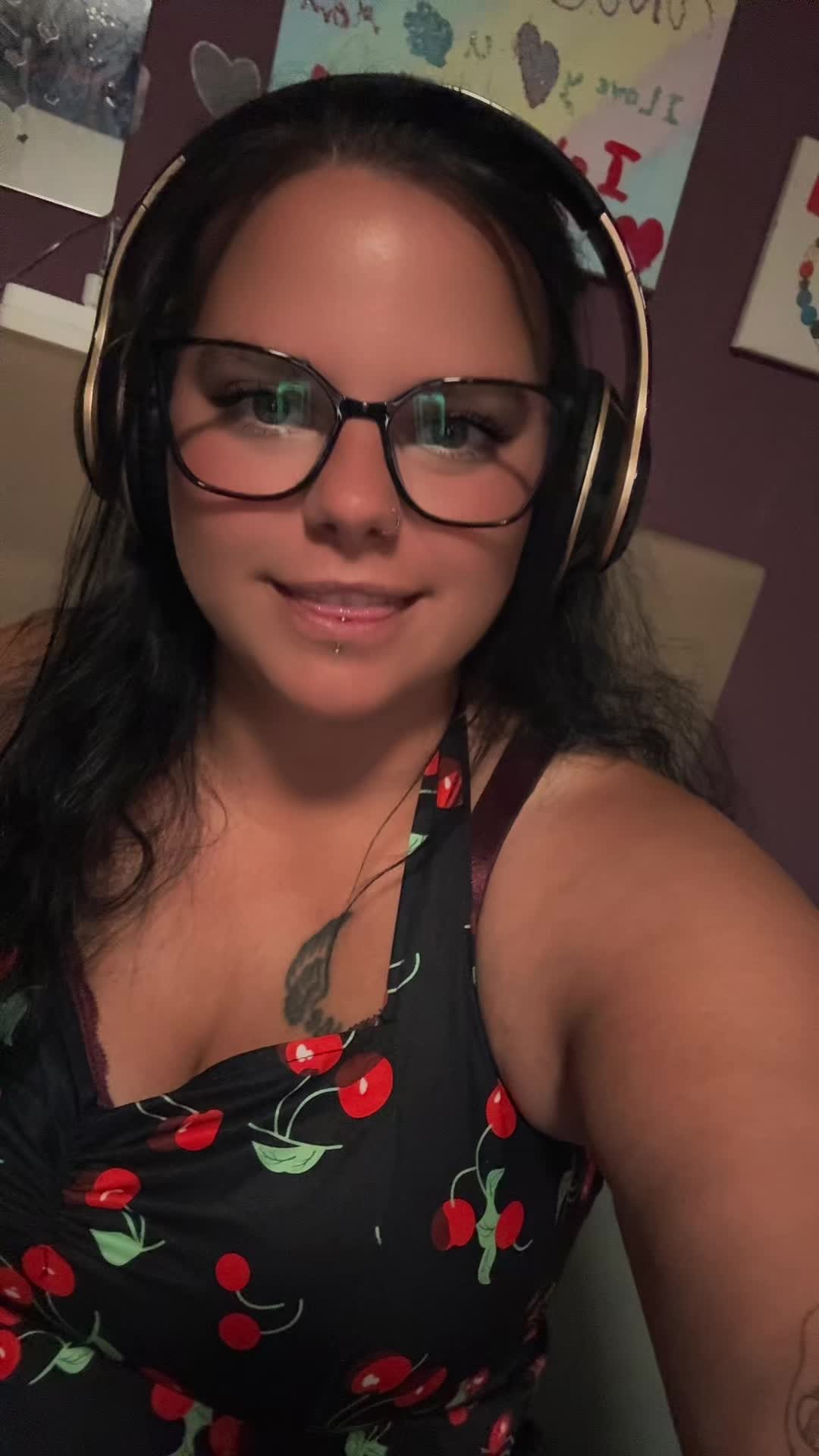 @_lischa95_