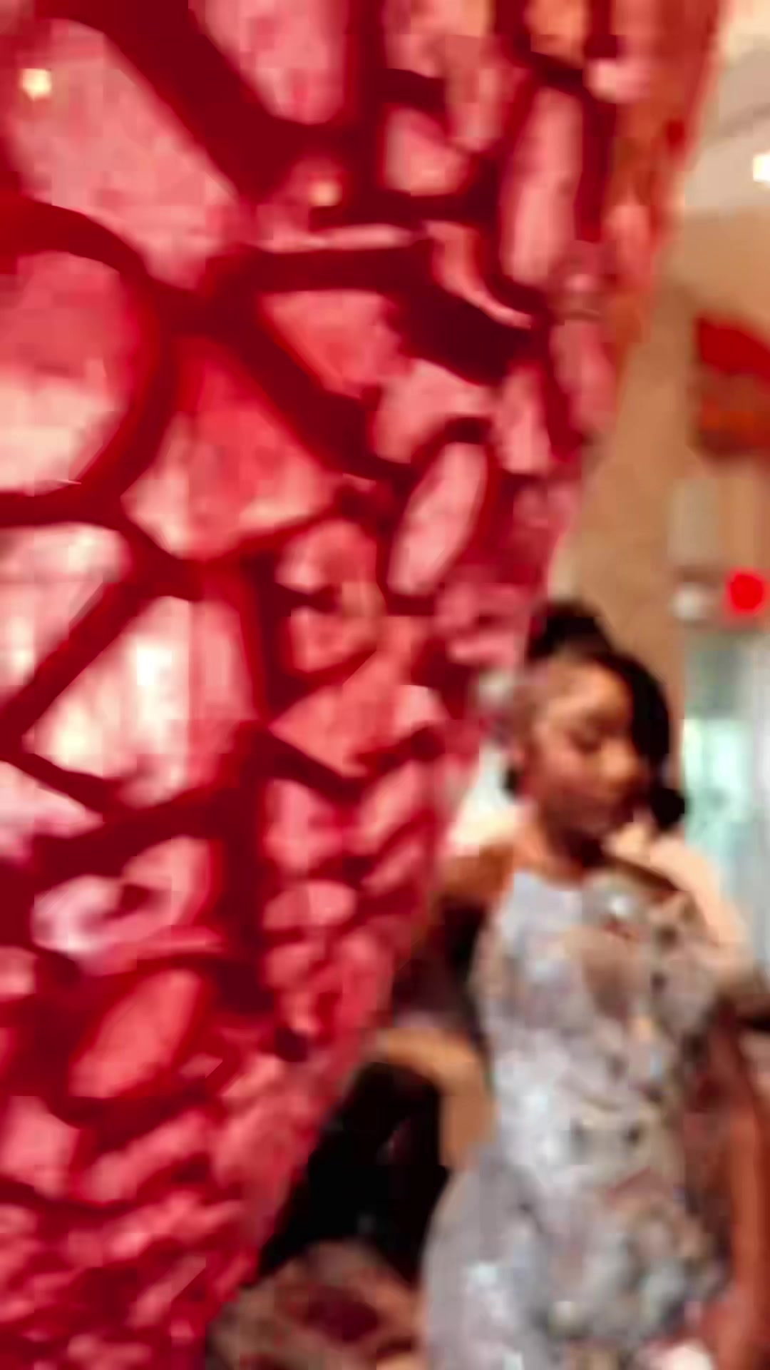 @RIRI💕.