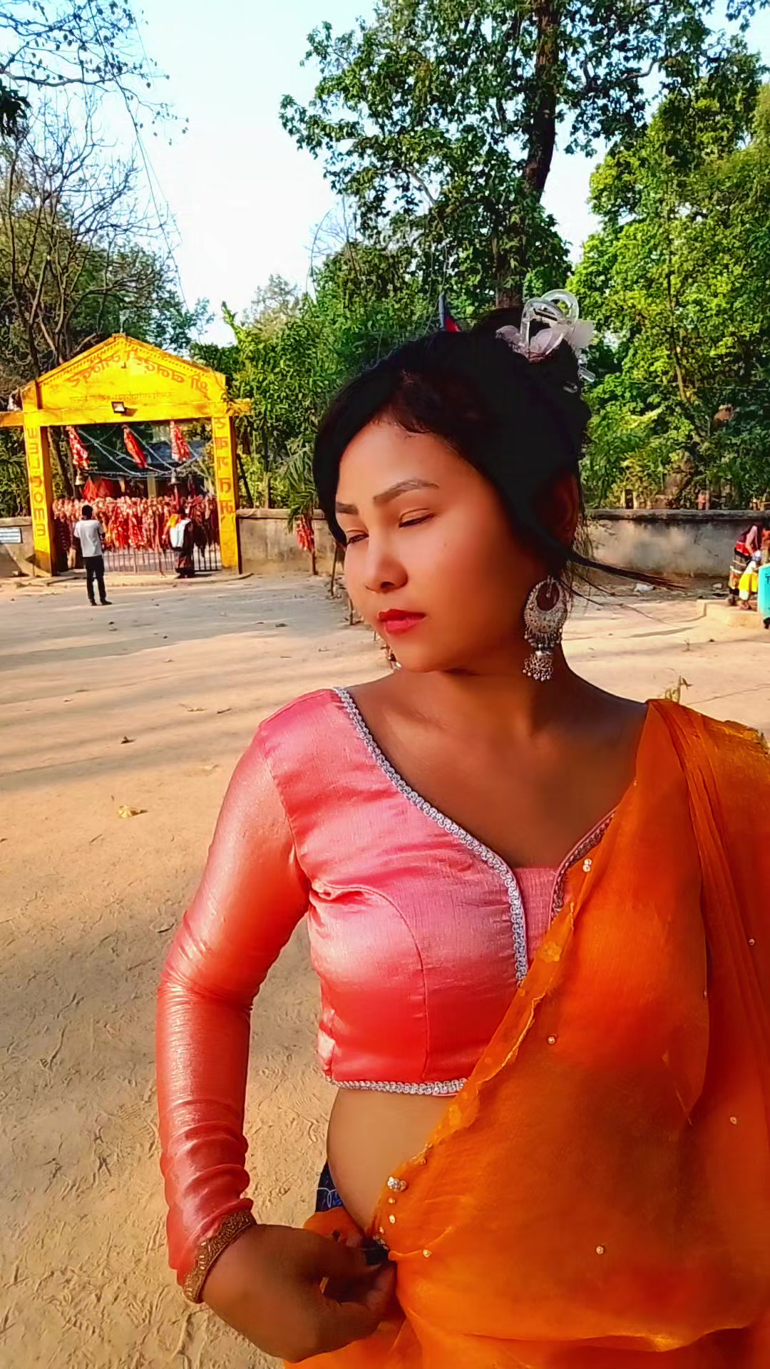 @Susmita Razbncy