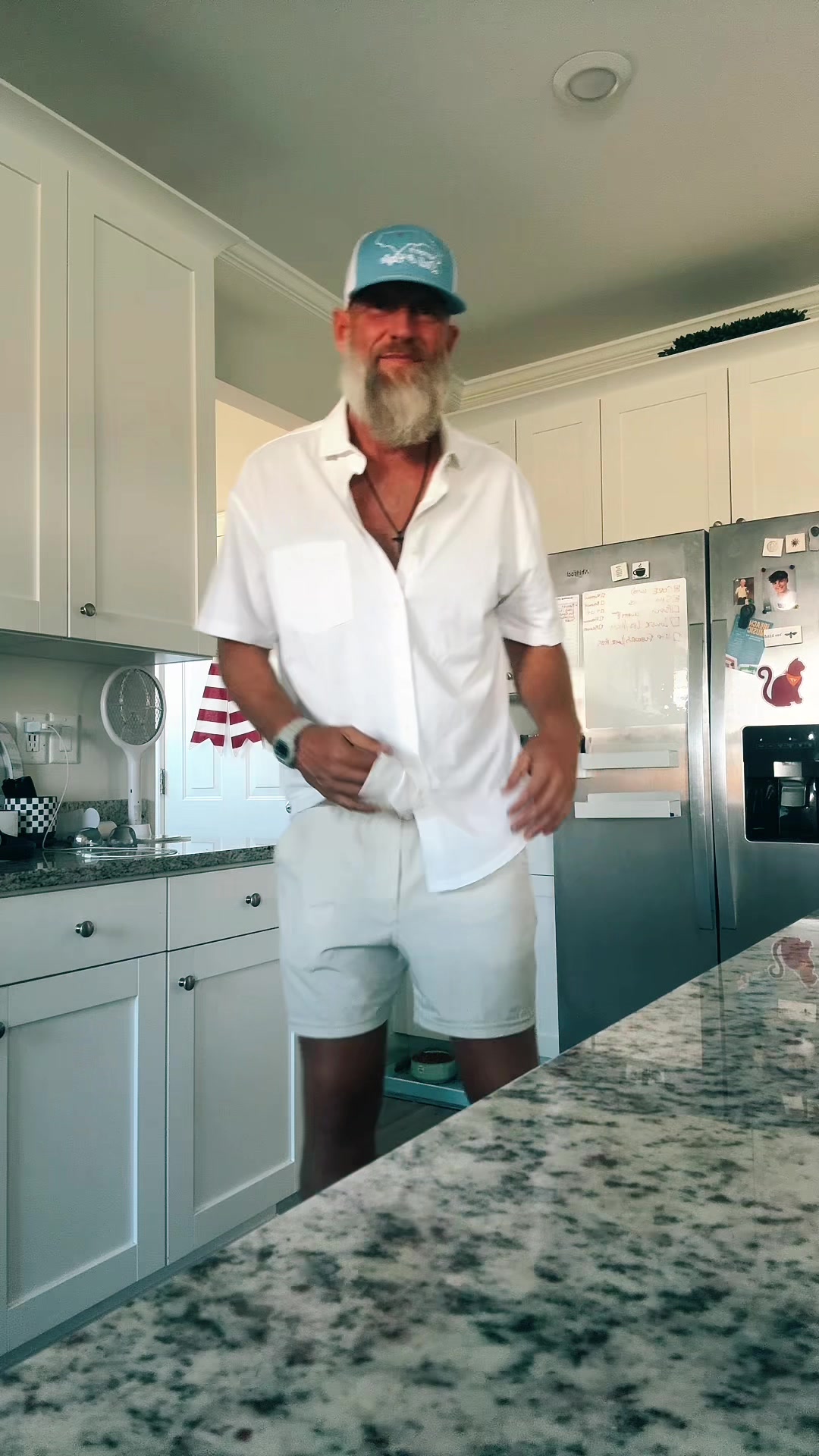 @bearded_bee